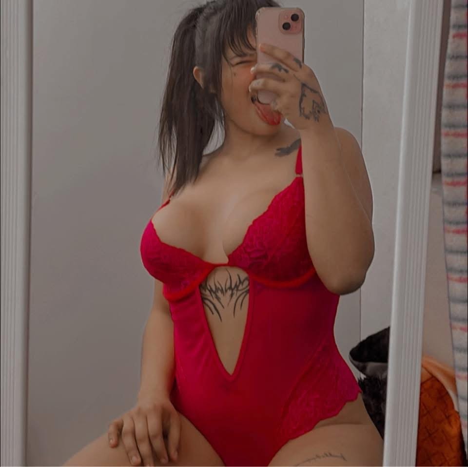 Rica tetona busca verga 🍆 #kJpp2Nsx